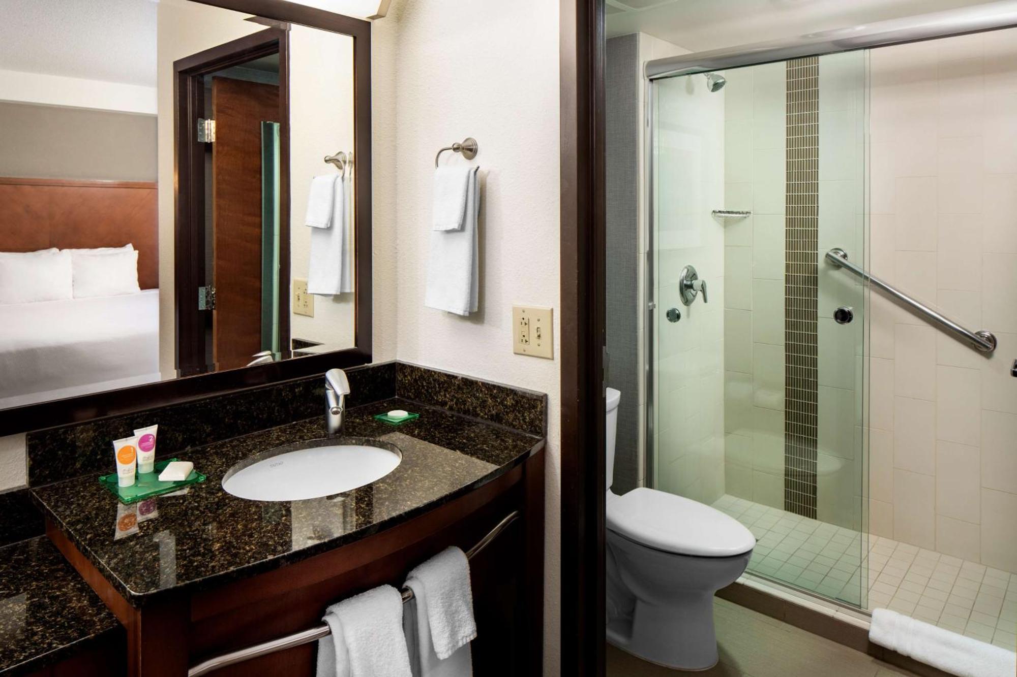 Hyatt Place Dallas Park Central Dış mekan fotoğraf